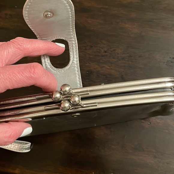 Silver Nine West clutch - Picture 2 of 5